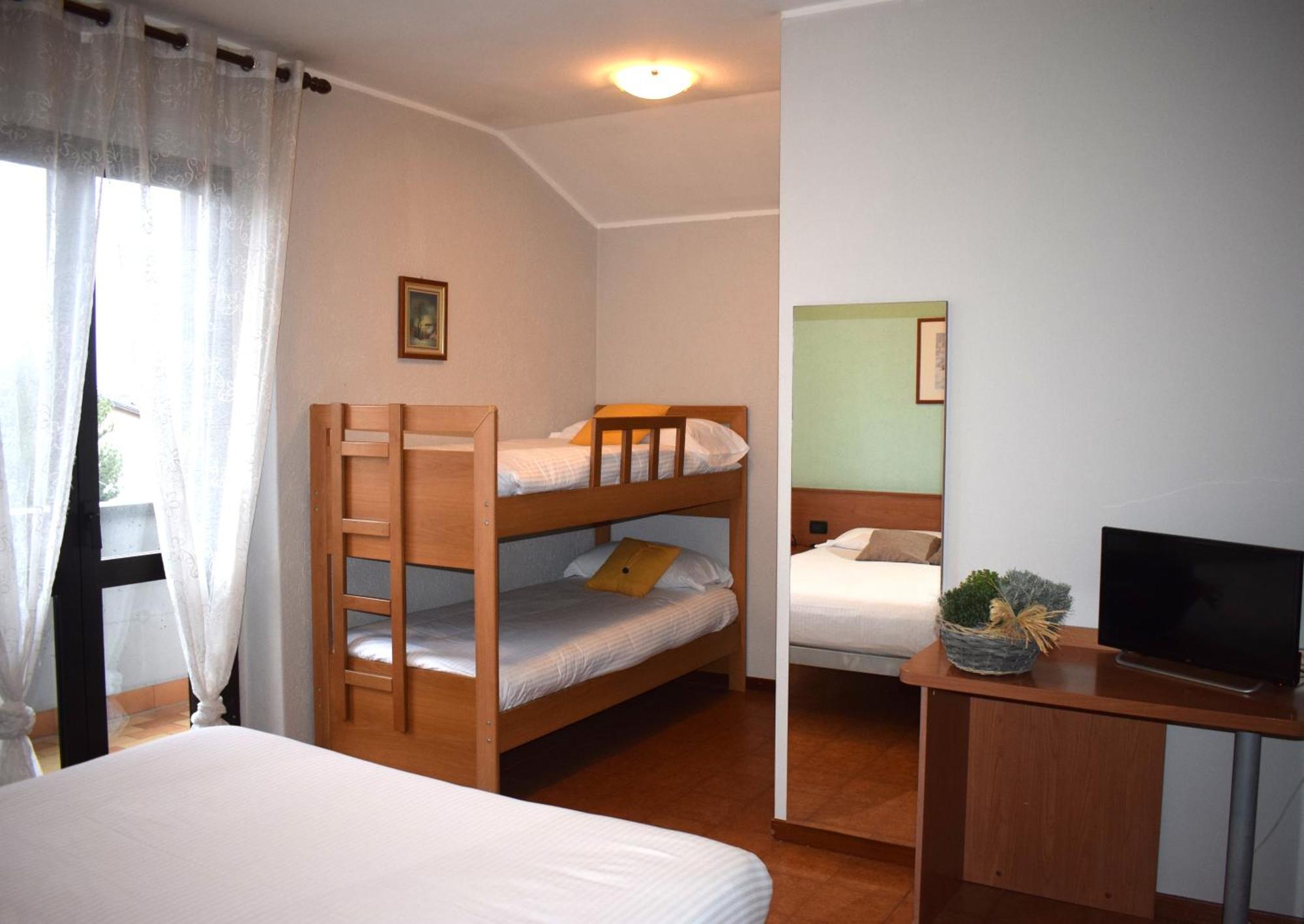 Albergo Canella Fuipiano Valle Imagna Ngoại thất bức ảnh
